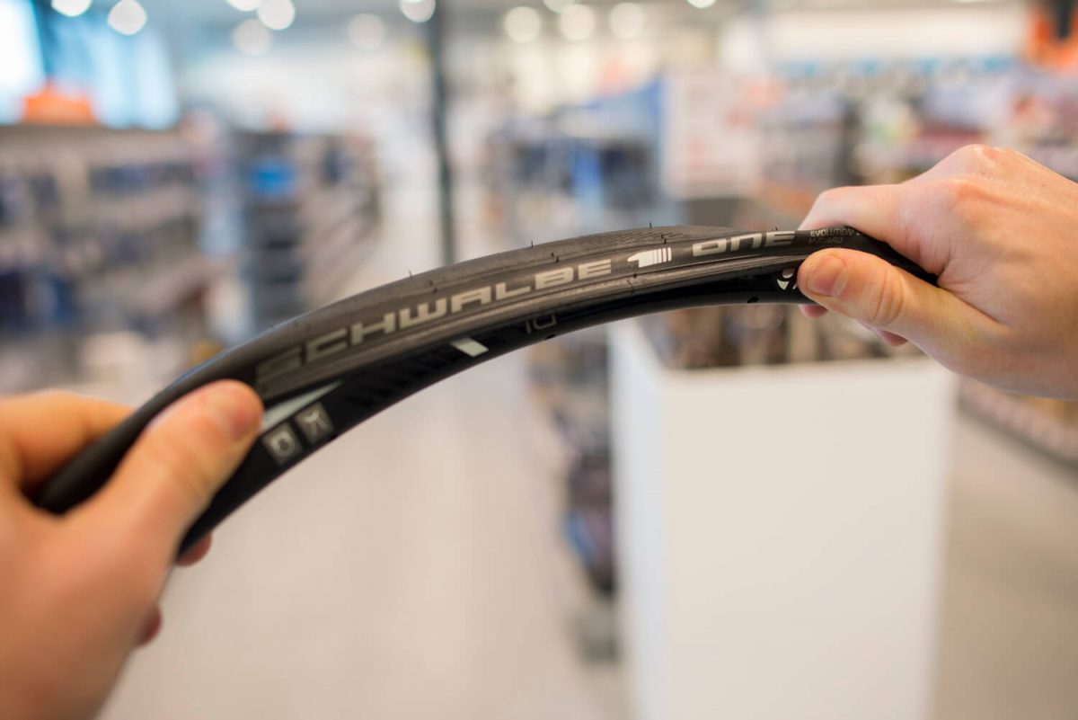 Renewed Schwalbe One Review - Tread with Low Rolling Resistance 