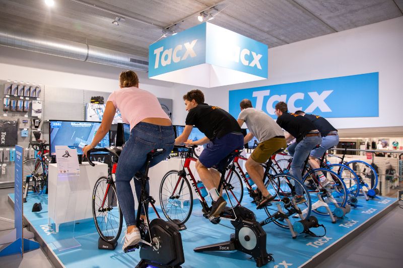 Uit versterking gastvrouw Welke Tacx fietstrainer past bij jou? [Koopgids 2021-2022] - Mantel