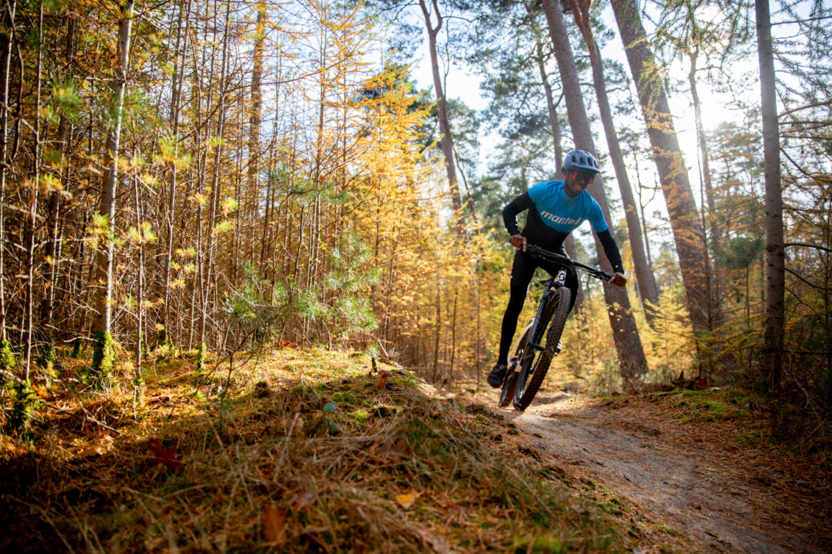 Geld lenende toevoegen aan motief Mountain Bike Disciplines - From XC and Trail to Enduro and Downhill